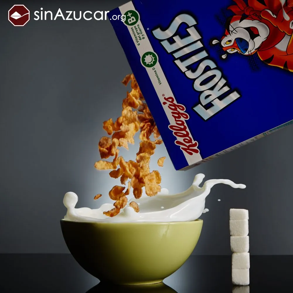 50gr de Frosties de Kellogg’s contienen 18gr de azúcar lo que equivale a 4,6 terrones.