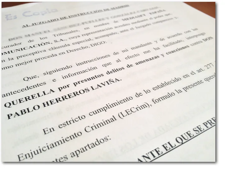 PortadaQuerellaTelecincoaPabloHerreros
