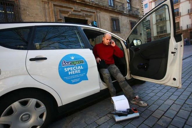 TaxioViedopor360GradosPress http://360gradospress.com/not/103395/_quiero_ser_el_taxista_mas_feliz_del_mundo_/