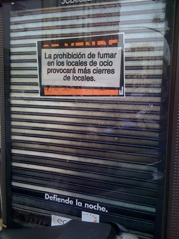 Cartel campaña 'Defendamos la noche'